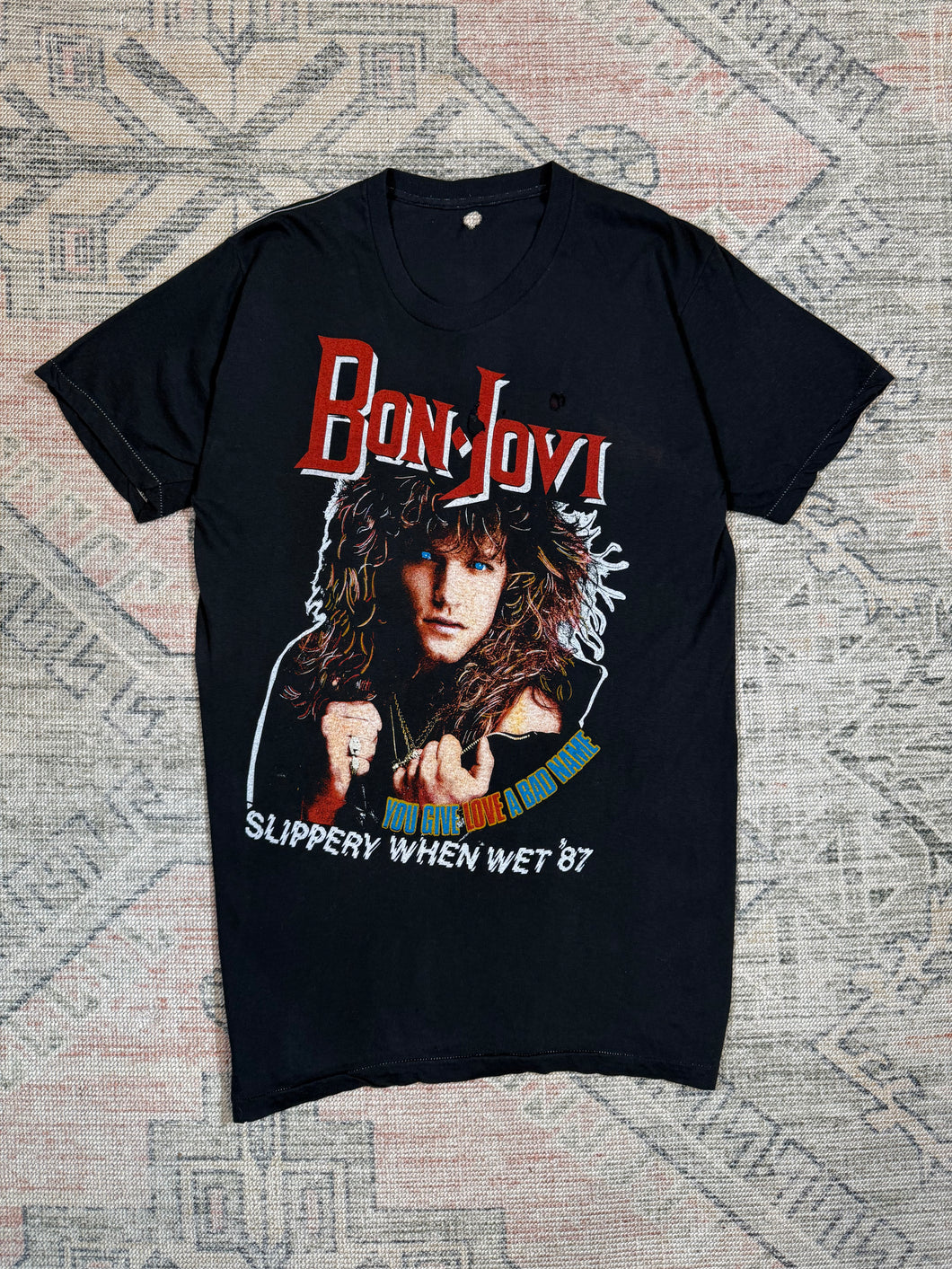 Vintage 1987 Bon Jovi Slippery When Wet Concert Tee (S/M)