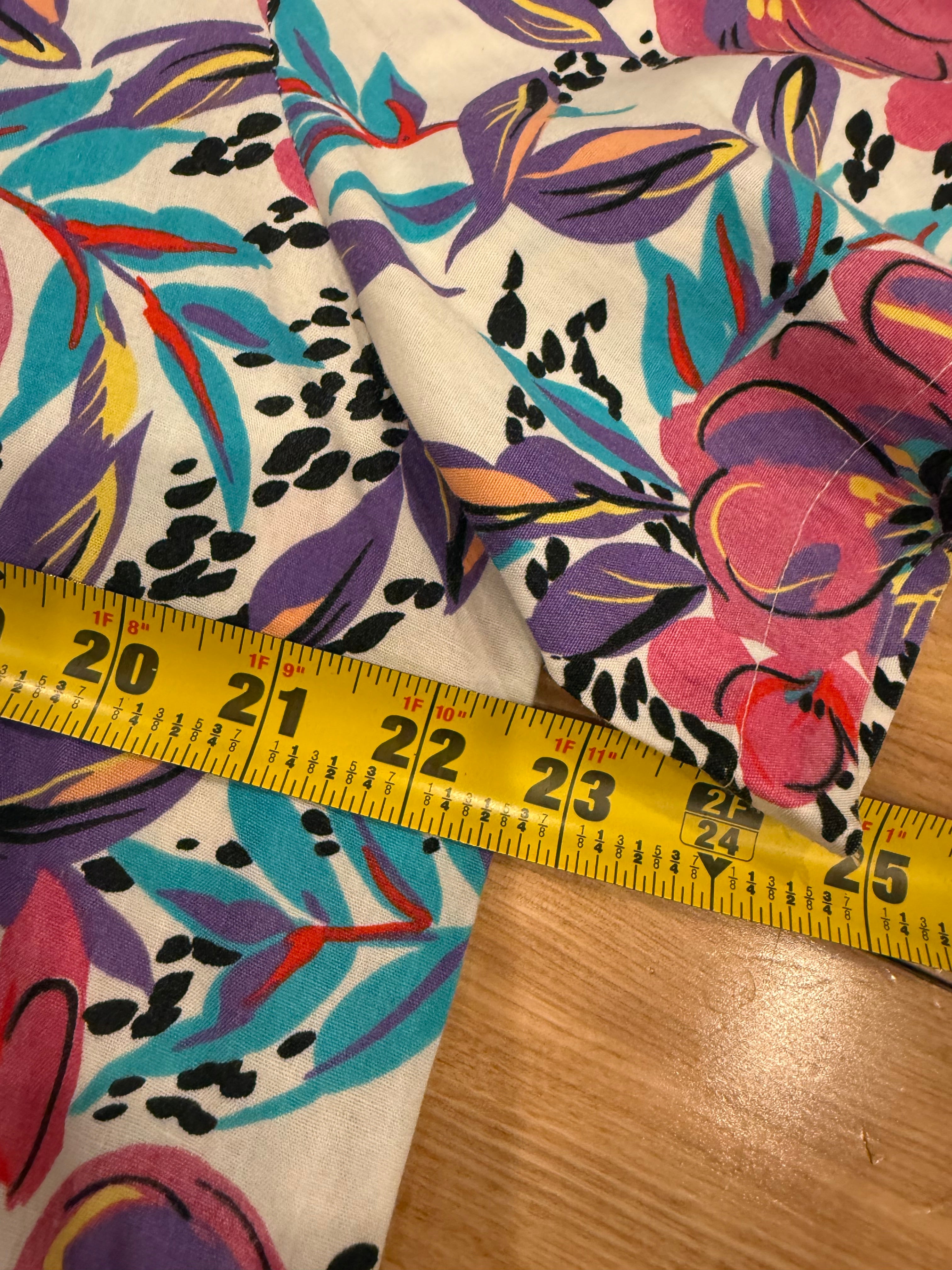 Vintage 80s The Season Ticket Floral Button Up Shirt (WL)