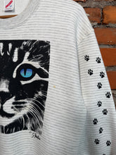 Load image into Gallery viewer, Vintage Early 90s Cat Crewneck (S)
