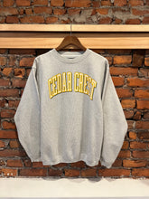 Load image into Gallery viewer, Vintage Cedar Crest Crewneck (M)
