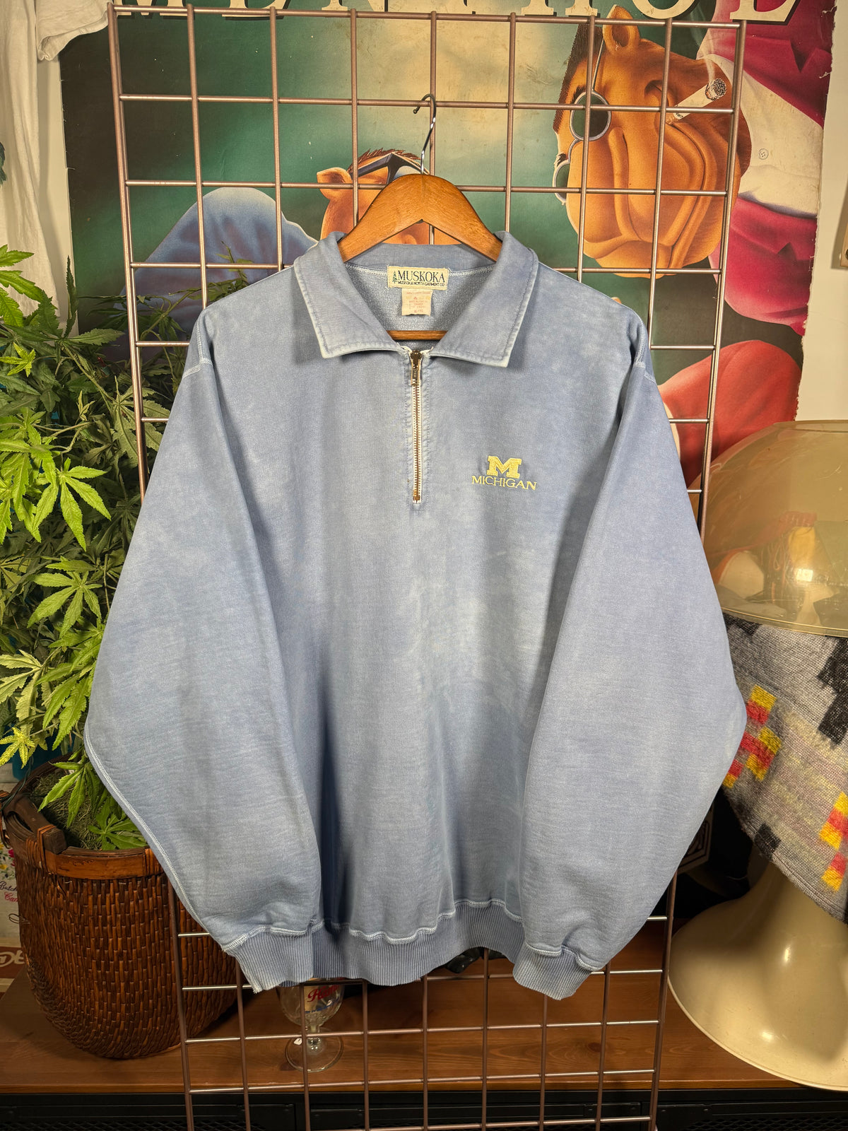 Vintage University of Michigan Quarterzip Sweatshirt (XL)