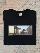 Load image into Gallery viewer, Vintage 2002 Toby Mac Concert Shirt (M)
