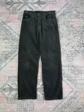 Load image into Gallery viewer, Vintage Levi’s 560 Corduroy Green Pants (30x30)
