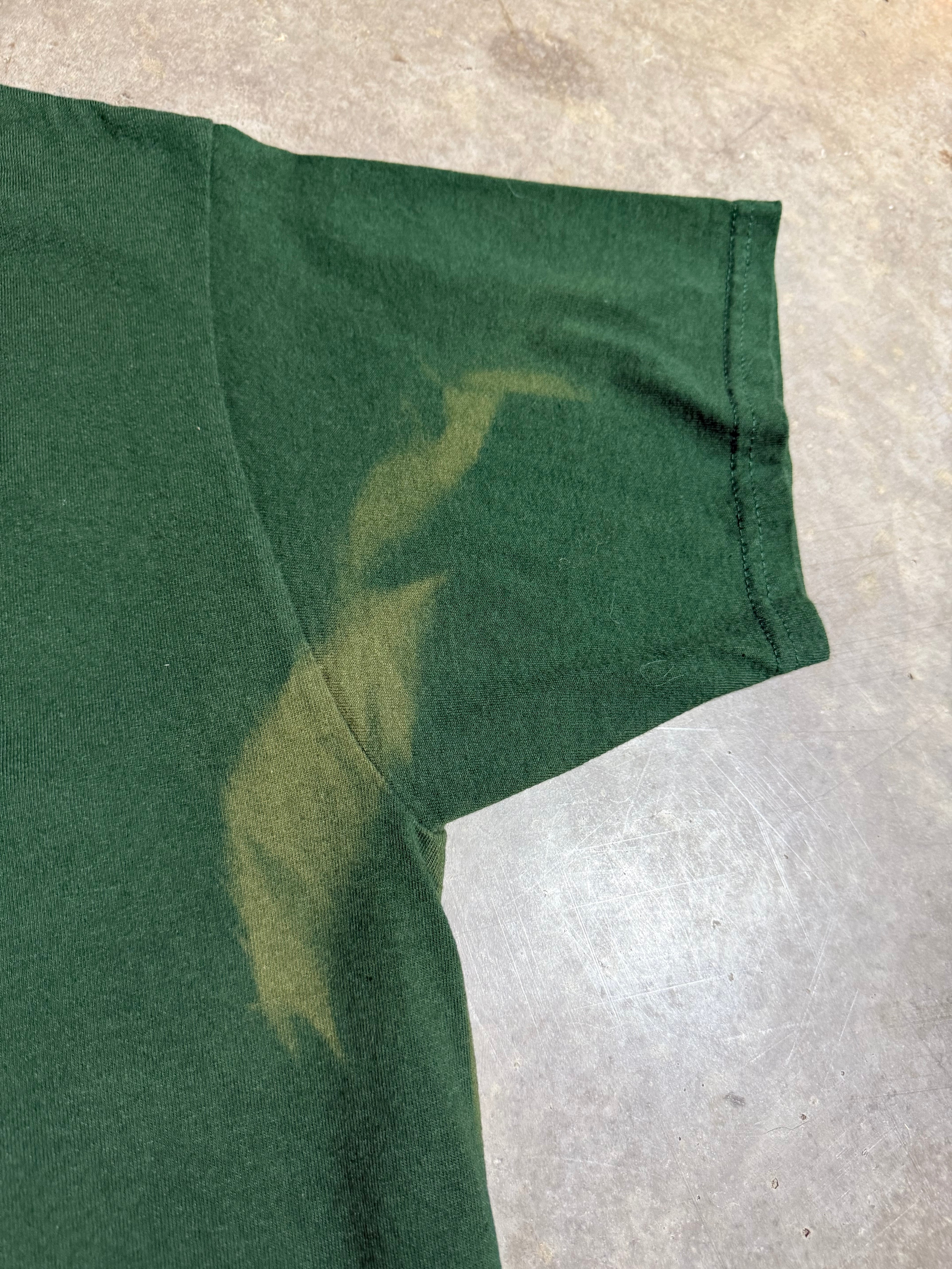 Vintage 90s Footprints of Canada Faded T-Shirt (M)