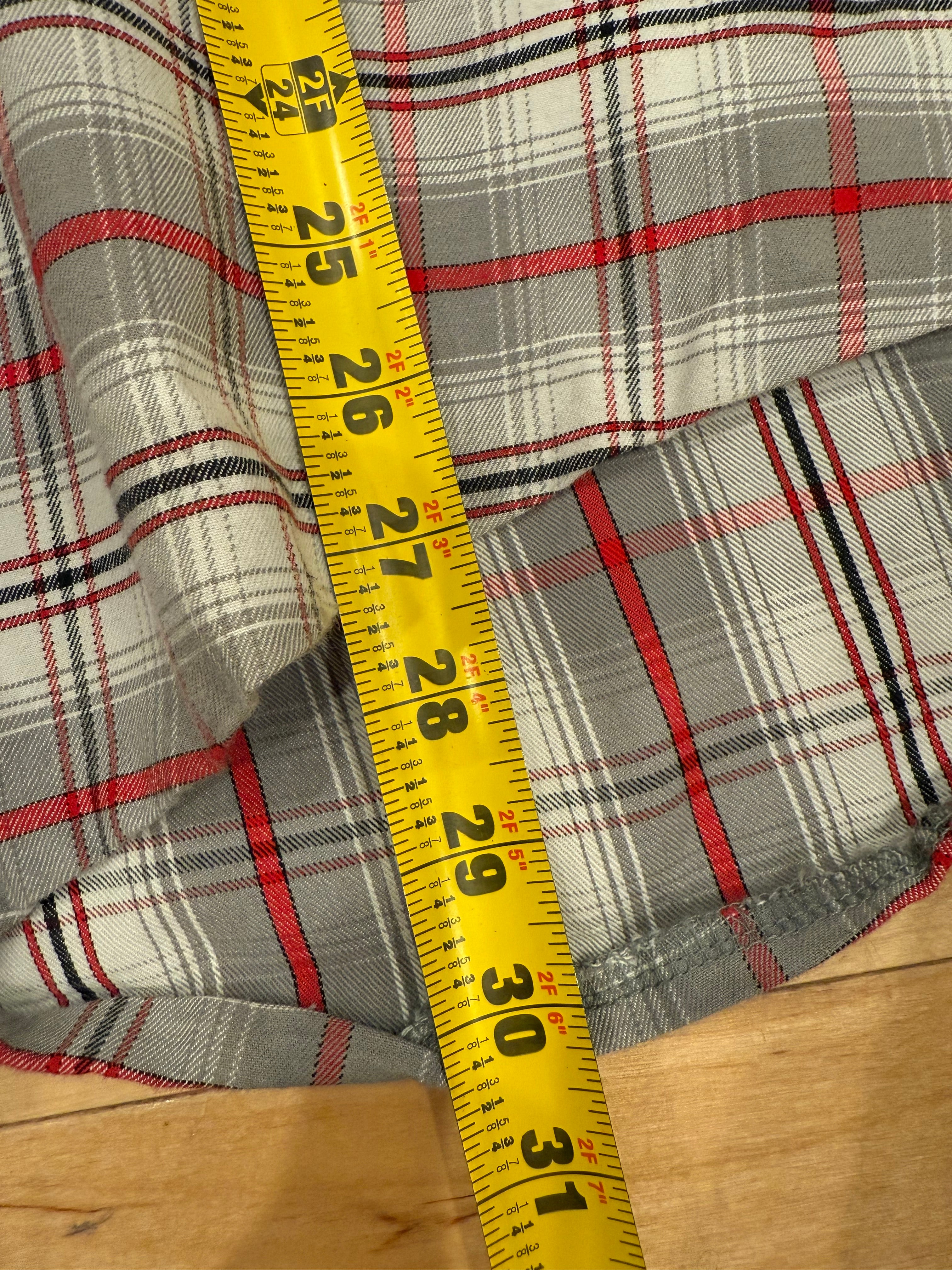 Vintage Wrangler Gray and Red Pearl Snap Shirt (XL)