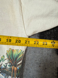 Vintage 90s Endangered Animals All Over Print Shirt (L)