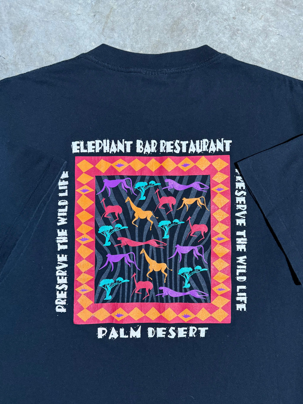 Vintage Preserve Wildlife Elephant Bar T-Shirt (XL)