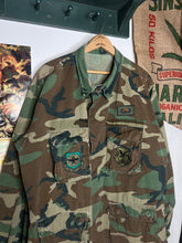 Load image into Gallery viewer, Vintage Army Patched Jacket (XL)
