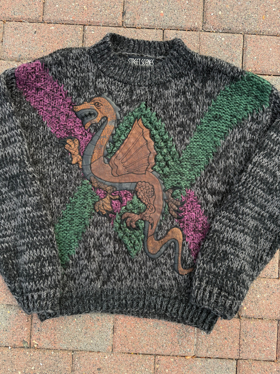 Vintage Street Scenes Dragon Knit Sweater (L)