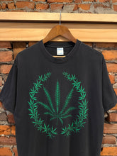 Load image into Gallery viewer, Vintage Late 90s Weed T-Shirt (L)
