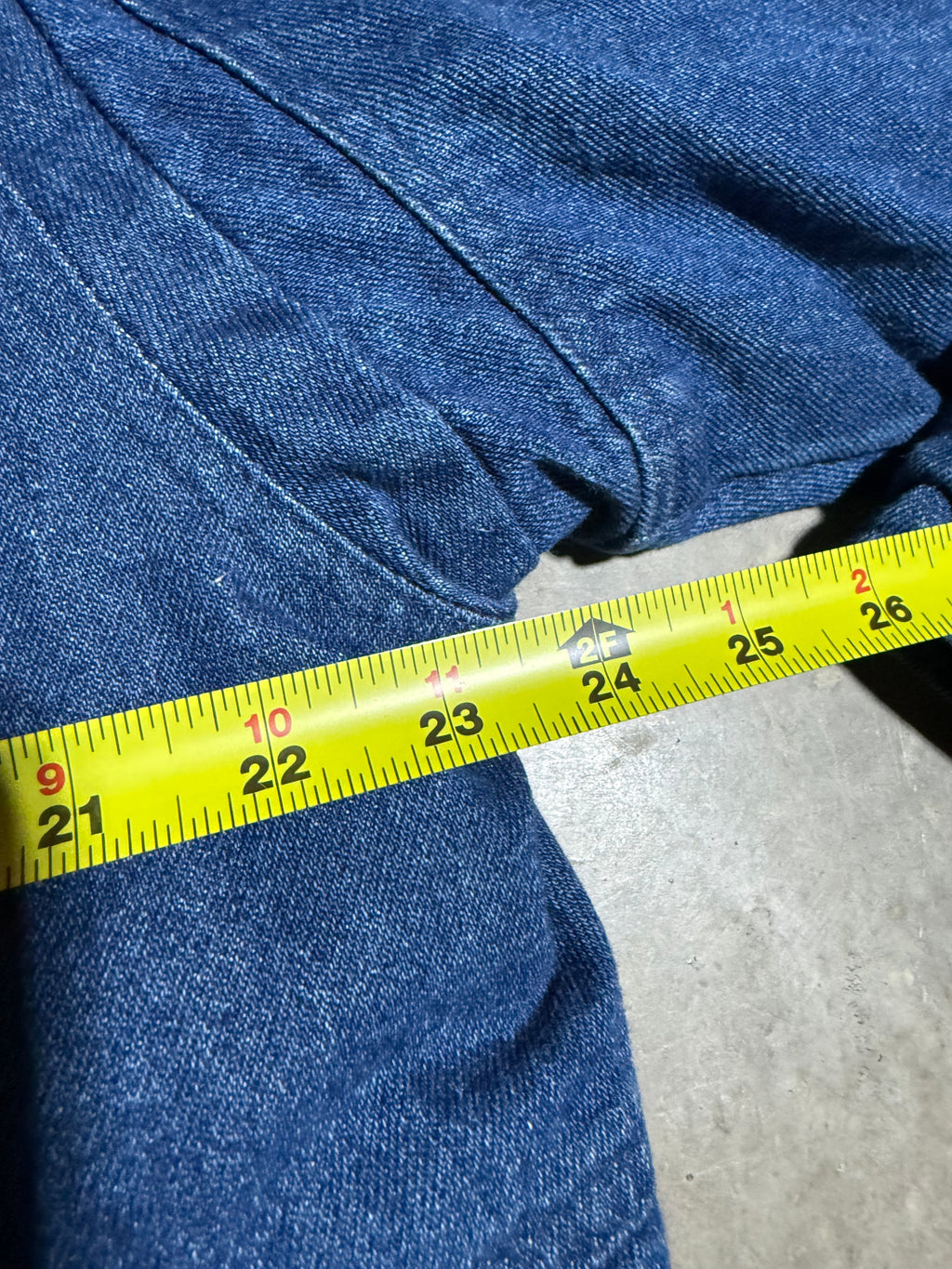Vintage Eddie Bauer Flannel Lined Denim Jacket (M)