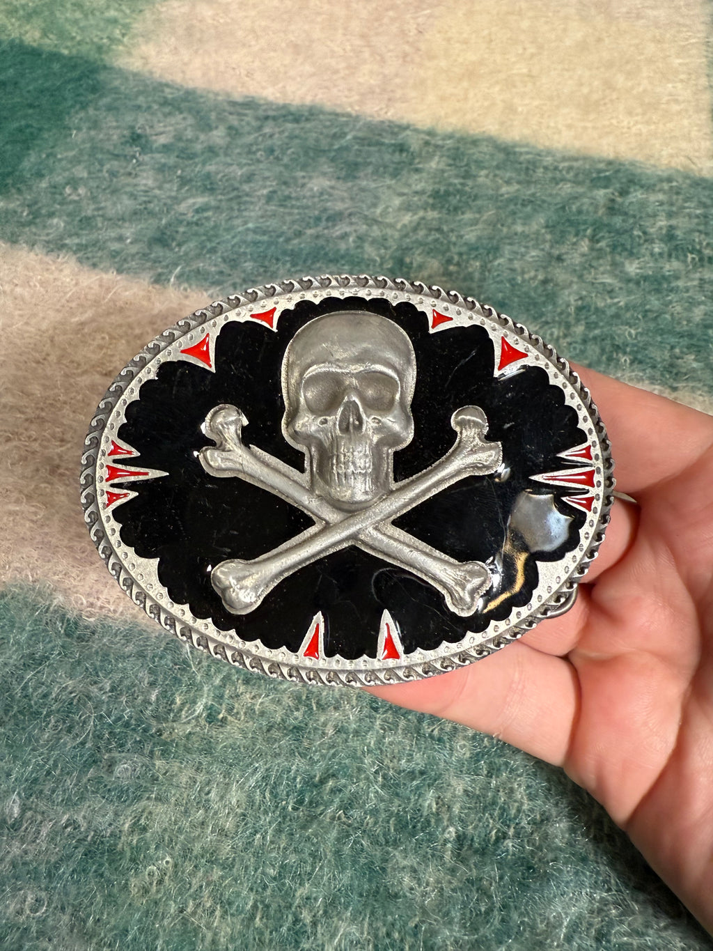 Vintage 2004 Black Skull and Cross Bones Belt Buckle