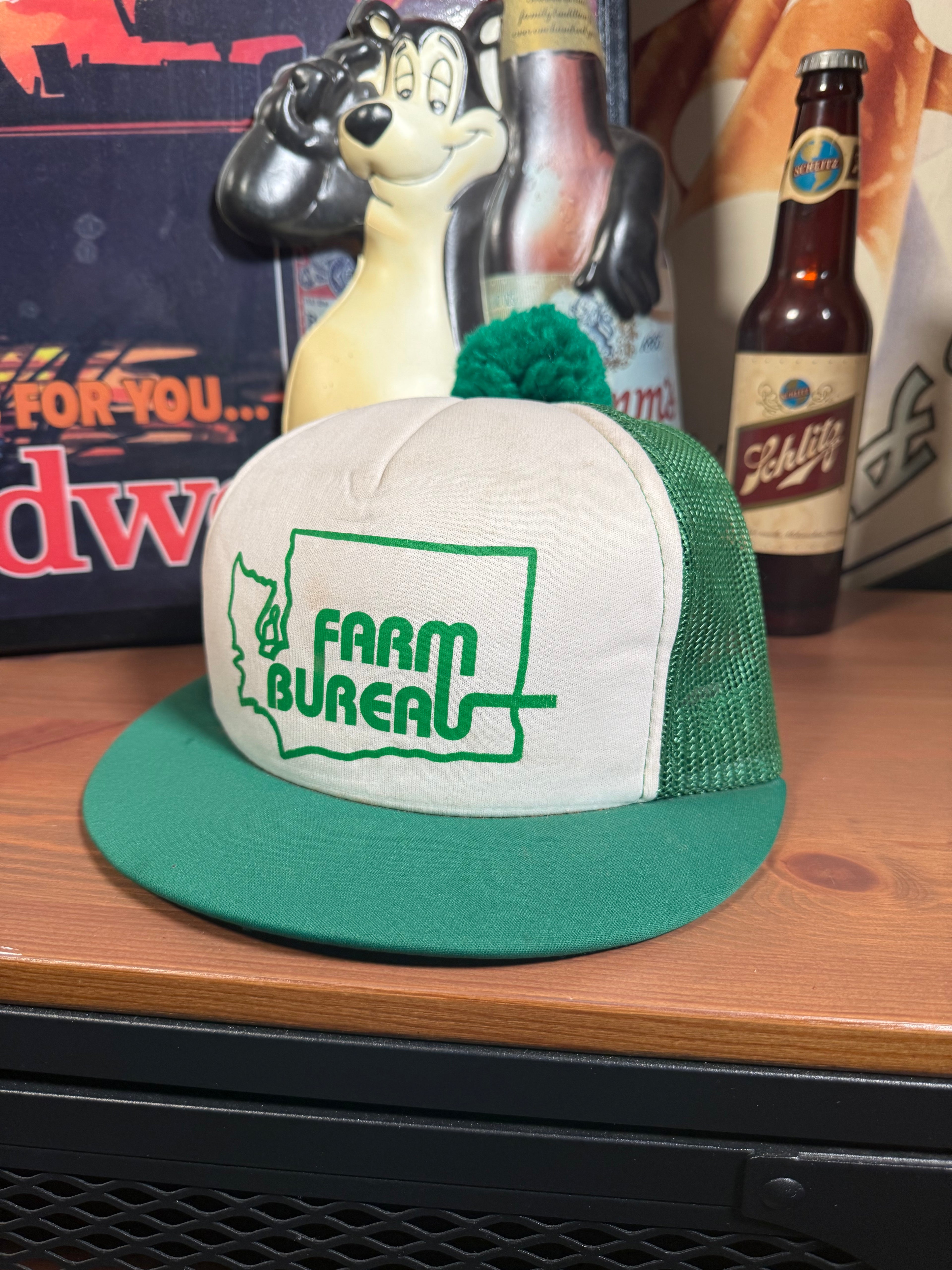 Vintage 80.: Farm Bureau Short Brim Trucker Hat