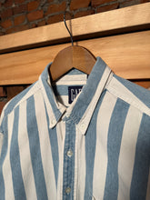 Load image into Gallery viewer, Vintage Gap Blue Striped Shirt (L)
