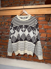 Load image into Gallery viewer, Vintage 80s Steep Slopes Ski Sweater(L)
