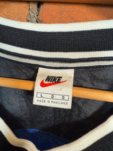 Load image into Gallery viewer, Vintage 90s Nike Blue Pullover (L)
