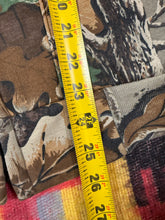 Load image into Gallery viewer, Vintage Walls Blizzard-Pruf Jacket (L)
