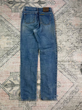 Load image into Gallery viewer, Vintage Distressed Edwin Jeans (30x33)
