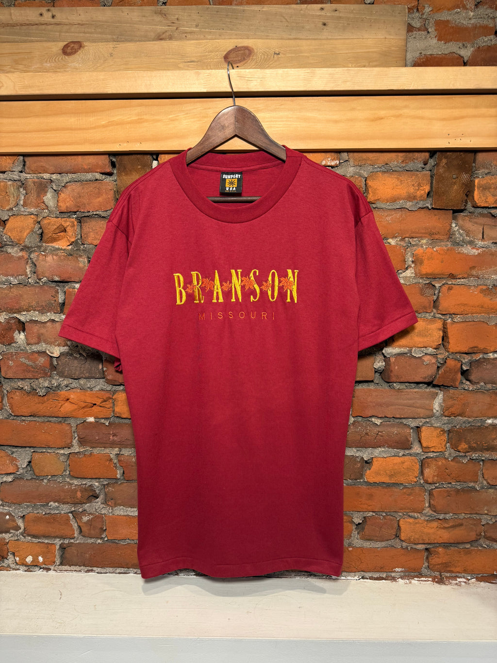 Vintage Branson Embroidered T-Shirt (L)