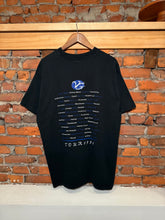 Load image into Gallery viewer, Vintage 1998 Vince Gill Country Music Tee (XL)
