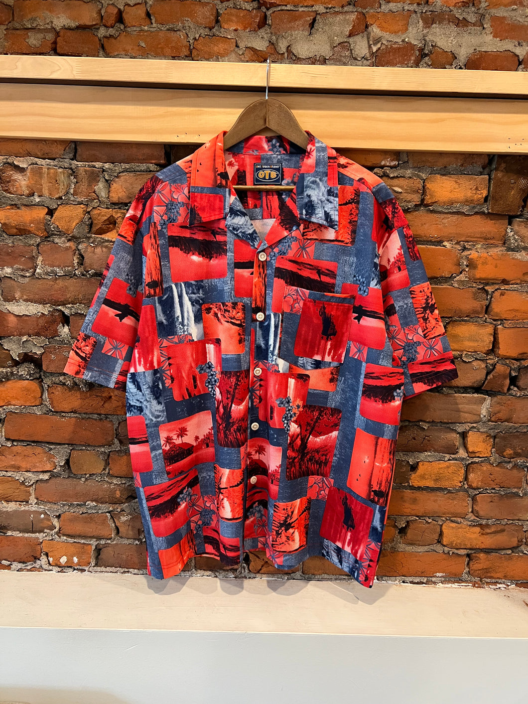 Vintage OTB Nature Print Button Up Shirt (XL)