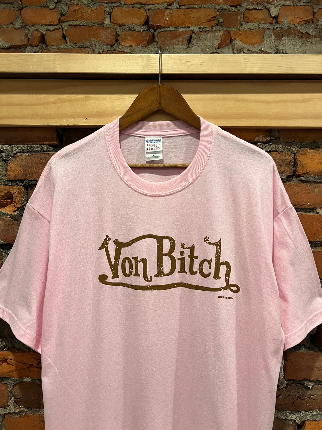 Y2K Pink Von Bitch Parody Tee (XL)