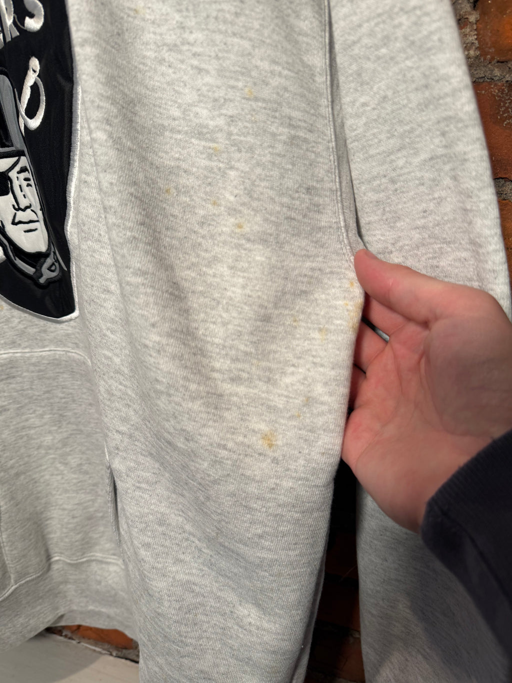 Vintage Raiders Nutmeg Hoodie (M)(Flaws)