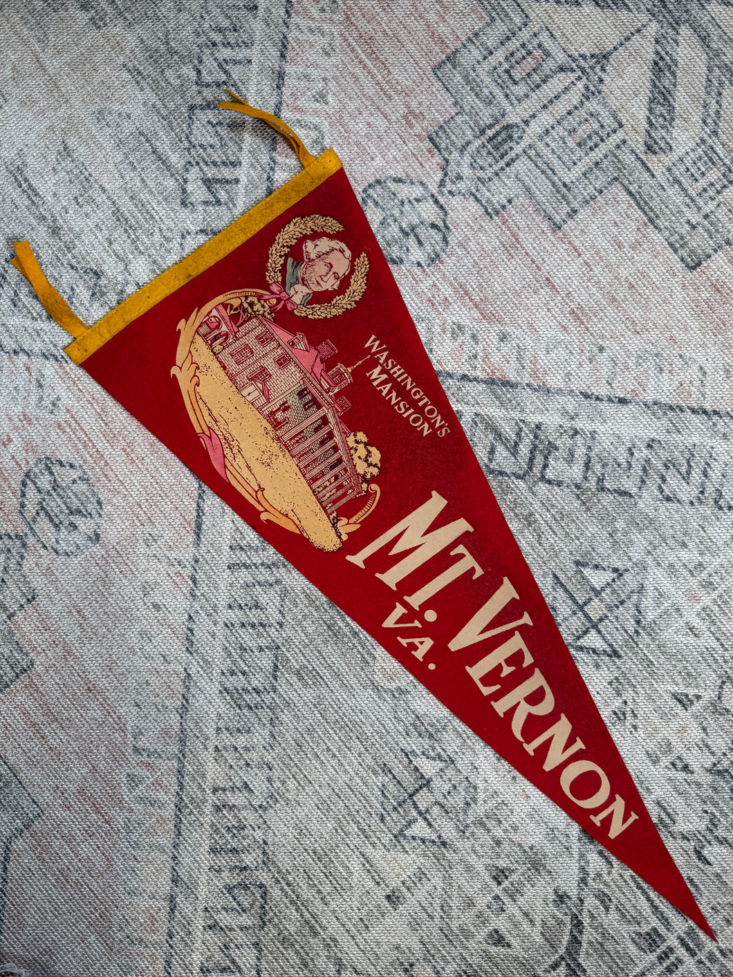 Vintage 50s/60s Washington’s Mansion Mt Vernon Pennant (29inch)