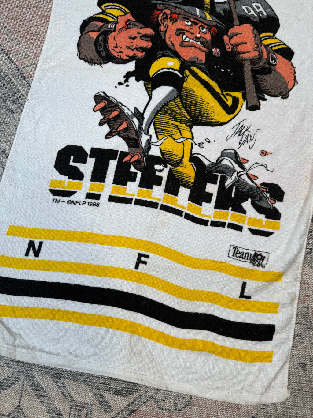 Vintage 1988 Jack Davis Pittsburgh Steelers Towel