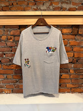 Load image into Gallery viewer, Vintage 90s Looney Tunes Football Embroidered Pocket Tee (2XL)
