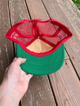 Load image into Gallery viewer, Vintage 3 Stripe Trucker Hat
