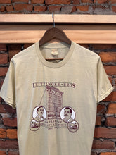 Load image into Gallery viewer, Vintage 1982 Leitzinger Bros Shirt (M)
