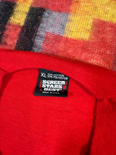 Load image into Gallery viewer, Vintage 90s Don’t Bother Me I’m Crabby Tee (L)
