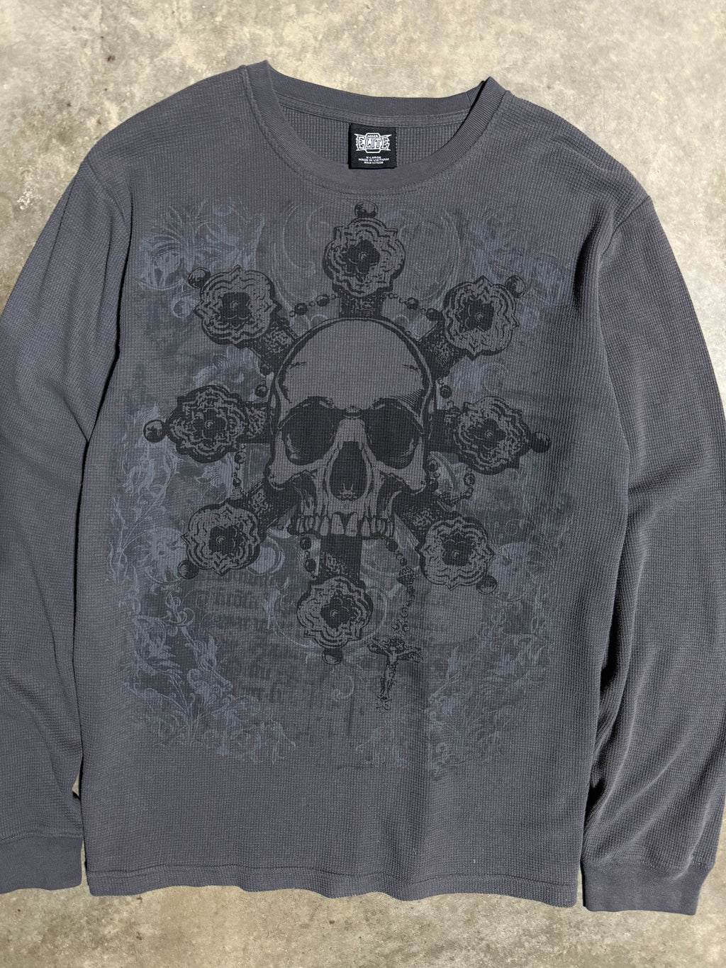 2000s Elite MMA Skull Thermal Longsleeve (XL)