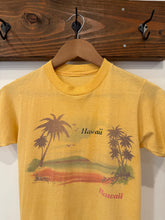Load image into Gallery viewer, True Vintage Hawaii Yellow Tee (15x22.5)
