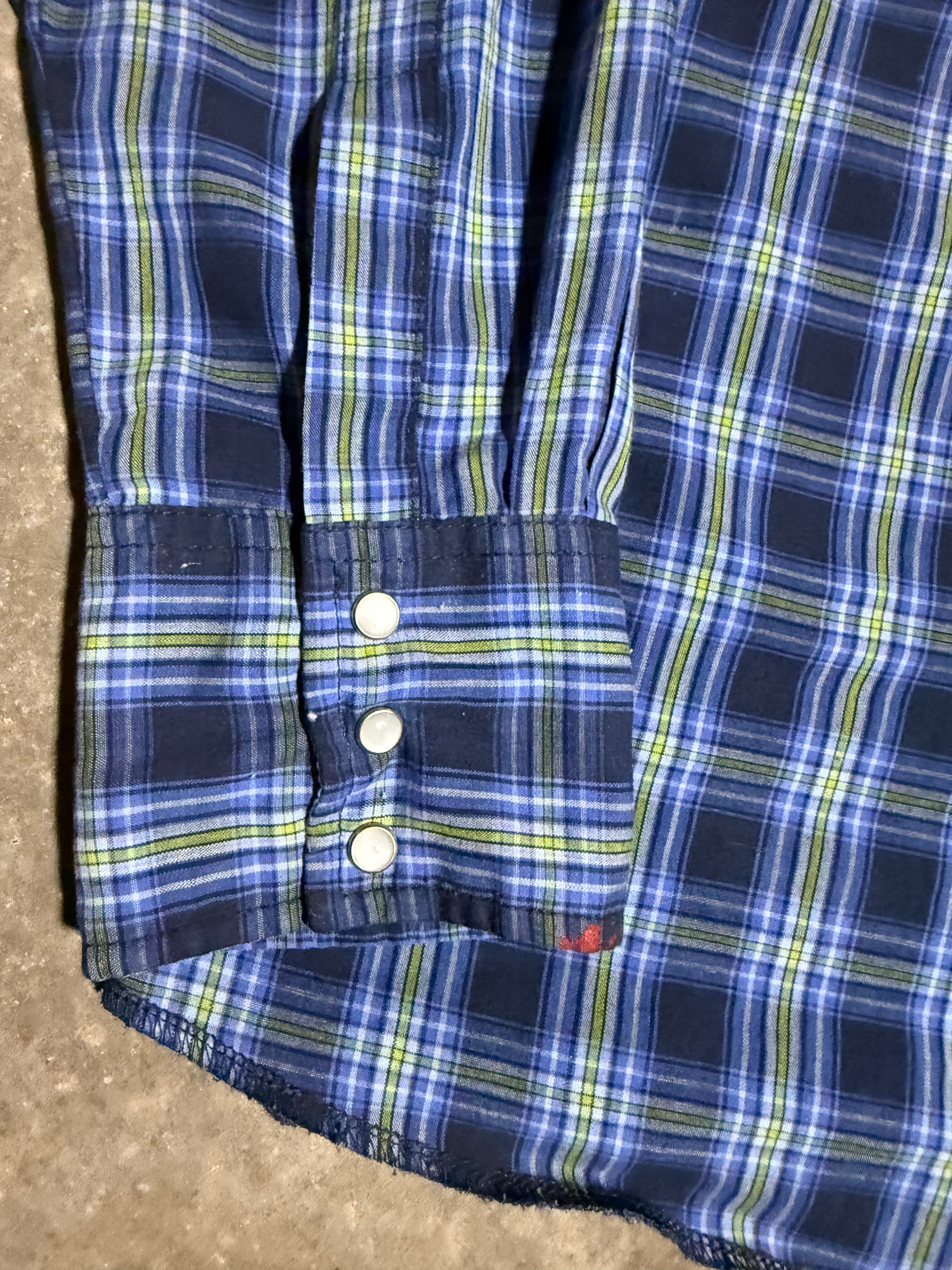 Vintage Wrangler Blue Pearl Snap Shirt (L)