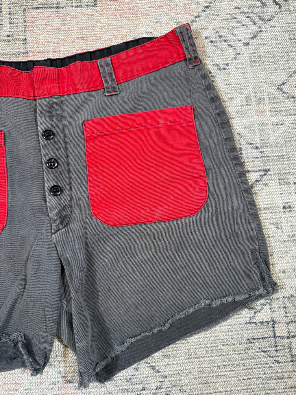 Vintage 70s Custom Red and Black Jean Shorts (36)