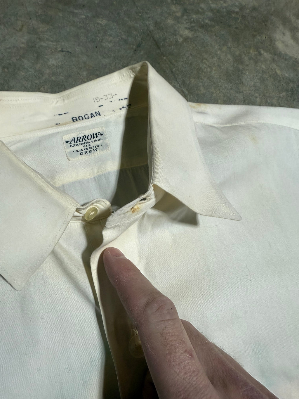 Vintage Distressed 70s Shriners Embroidered Arrow Button Up Shirt (M/L)