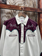 Load image into Gallery viewer, Vintage Midwest Garment Co Western Embroidered Shirt (XL)
