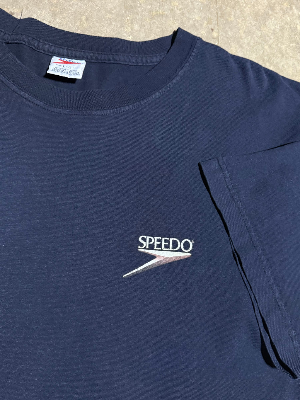 Vintage 2000 Speedo Earth T-Shirt (L)