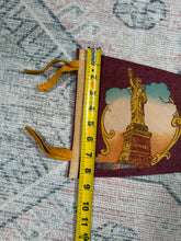 Load image into Gallery viewer, Vintage 50s/60s Statue of Liberty NYC Pennant (25.5inch)

