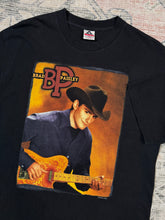 Load image into Gallery viewer, Vintage 2000 Brad Paisley Concert Shirt (L)
