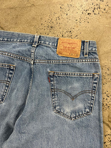 Vintage Levi’s 505 Jeans (34x35)