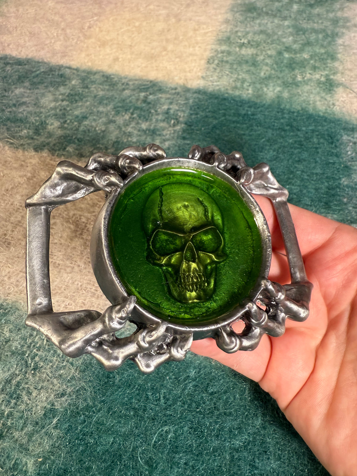 Vintage 3D Skull In Resin Claw Belt Buckle