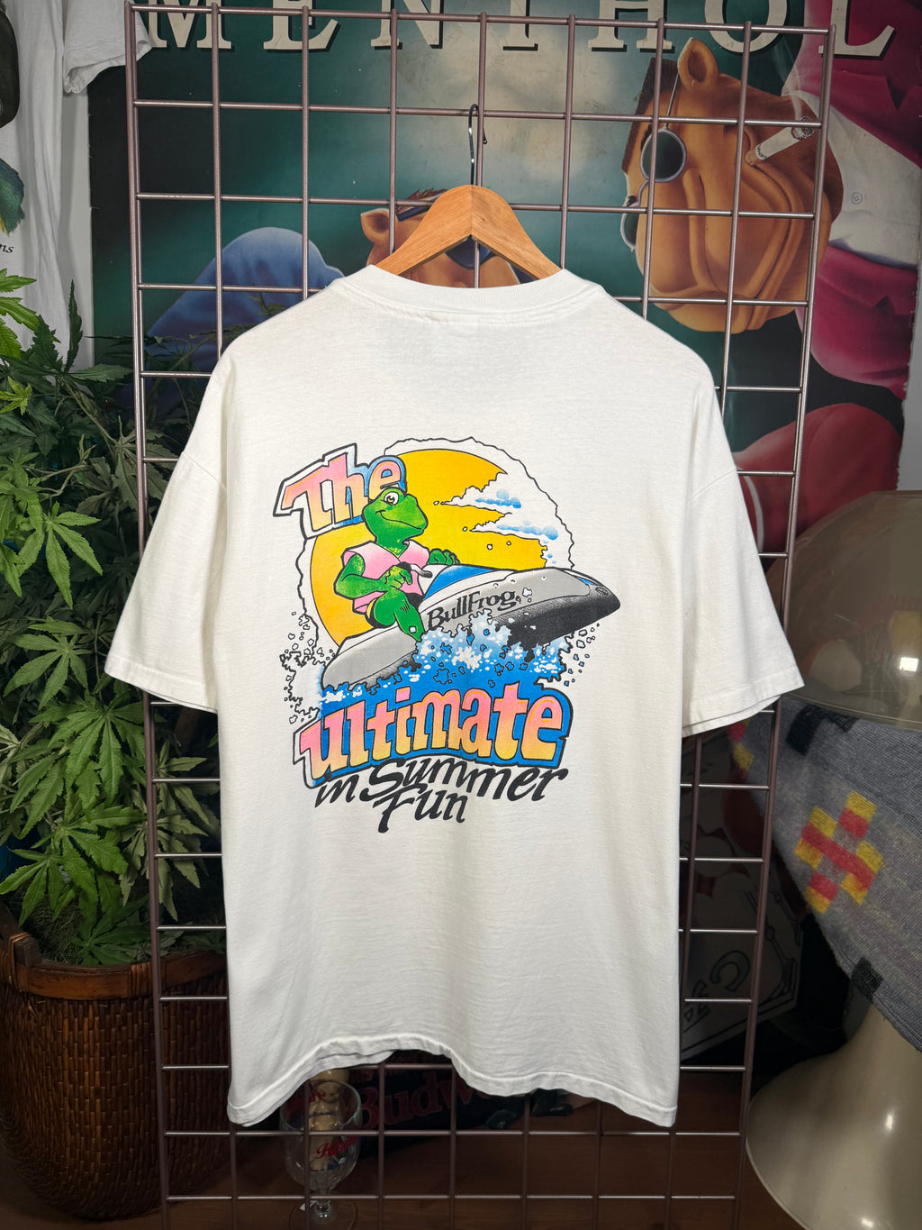 Vintage Bull Frog Sunblock T-Shirt (XL)