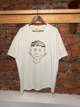 Load image into Gallery viewer, Vintage Distressed 1996 Mad Magazine Alfred E Neuman T-Shirt (XL)
