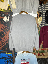 Load image into Gallery viewer, Vintage Disney World Mickey Crewneck (L)
