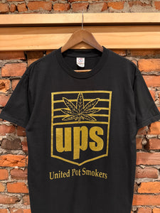 Early 2000s United Pot Smokers UPS Shirt (M/L)