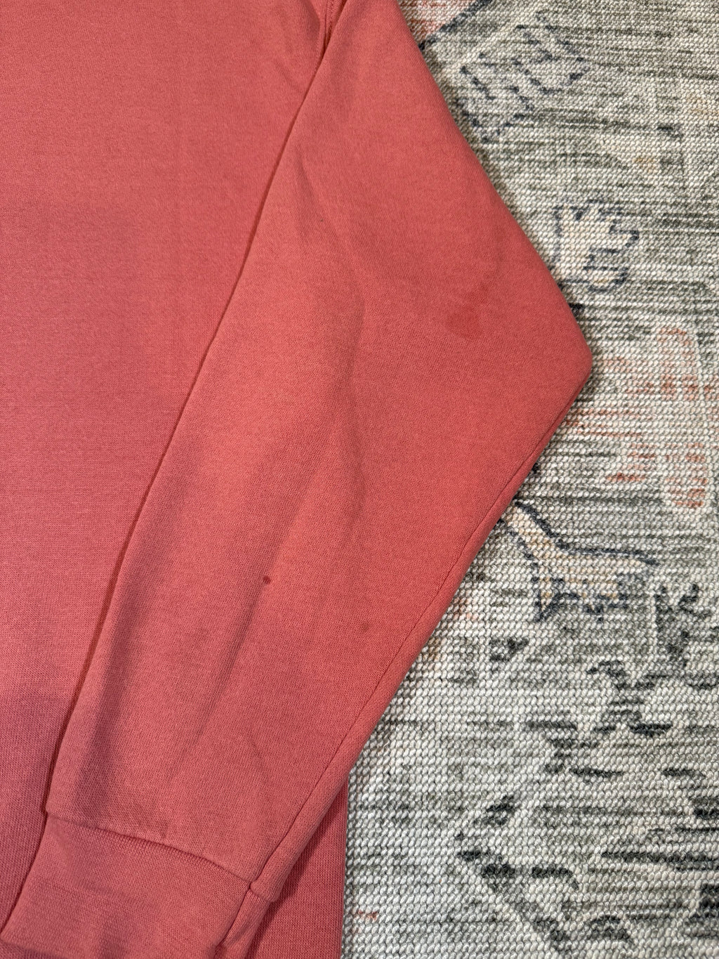 Vintage 90s Pink Pittsburgh Embroidered Crewneck (L)