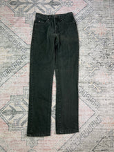Load image into Gallery viewer, Vintage Green Guess Jeans (28x32)
